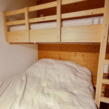 Location Appartement: Poolside Retreat In Jean D'aulps * Saint-Jean-d'Aulps